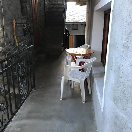 Trilocale In Centro La Marmotta - Affitti Brevi Italia Διαμέρισμα Brusson