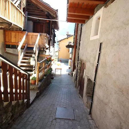 Trilocale In Centro La Marmotta - Affitti Brevi Italia